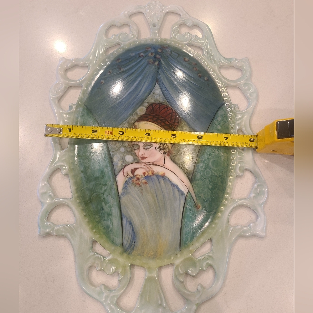 Vintage Antique Art Deco Lady Hanging Ceramic Art Appliqué - Picture 3 of 6